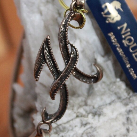 Niquea.D Initial Metal Bracelet - Picture 3 of 6